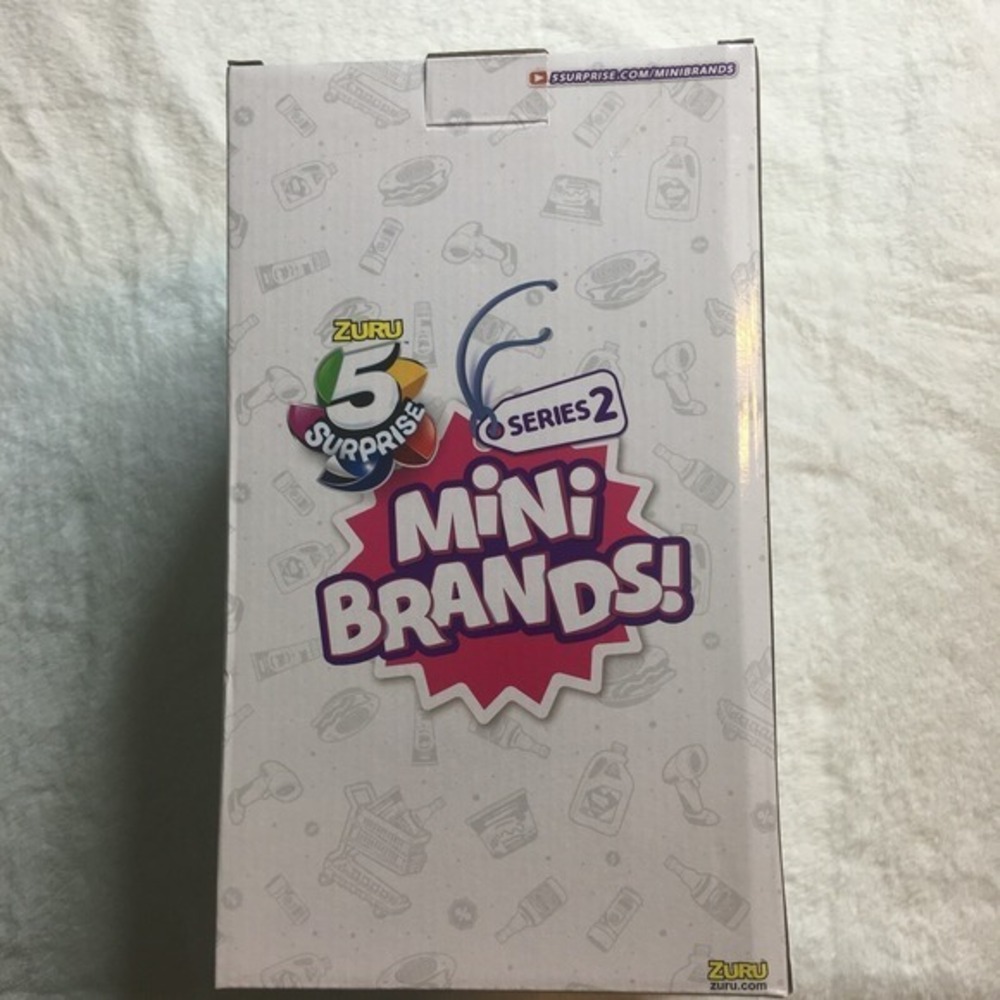 Lot Of 12 Zuru 5 Surprise Balls Mini Brands Series 2 w Display NEW 2020 - Picture 5 of 5